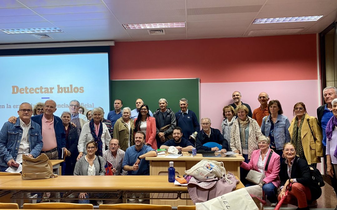 Clausura de las Jornadas Provinciales de Alfabetización Mediática para la detección de bulos en la era de la inteligencia artificial en el campus UMH Salesas de Orihuela